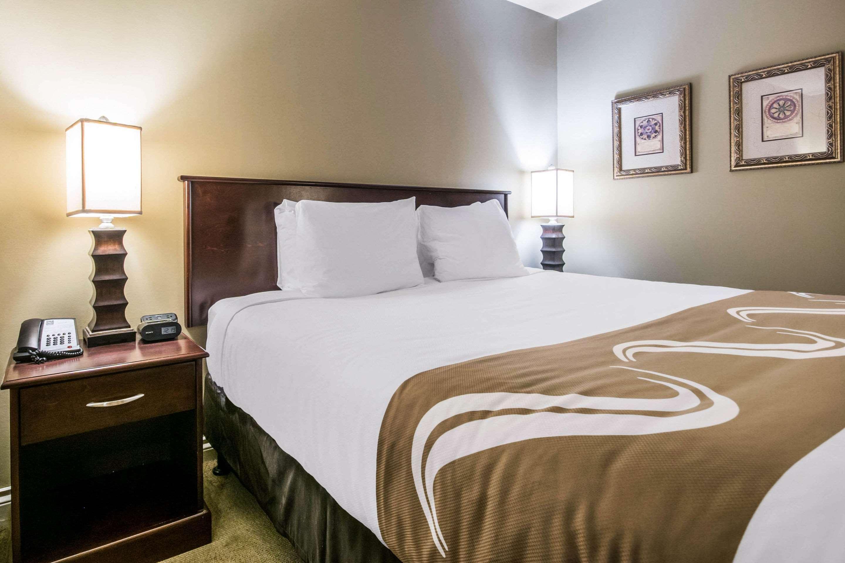 Clarion Hotel&Conference Centre Abbotsford Esterno foto