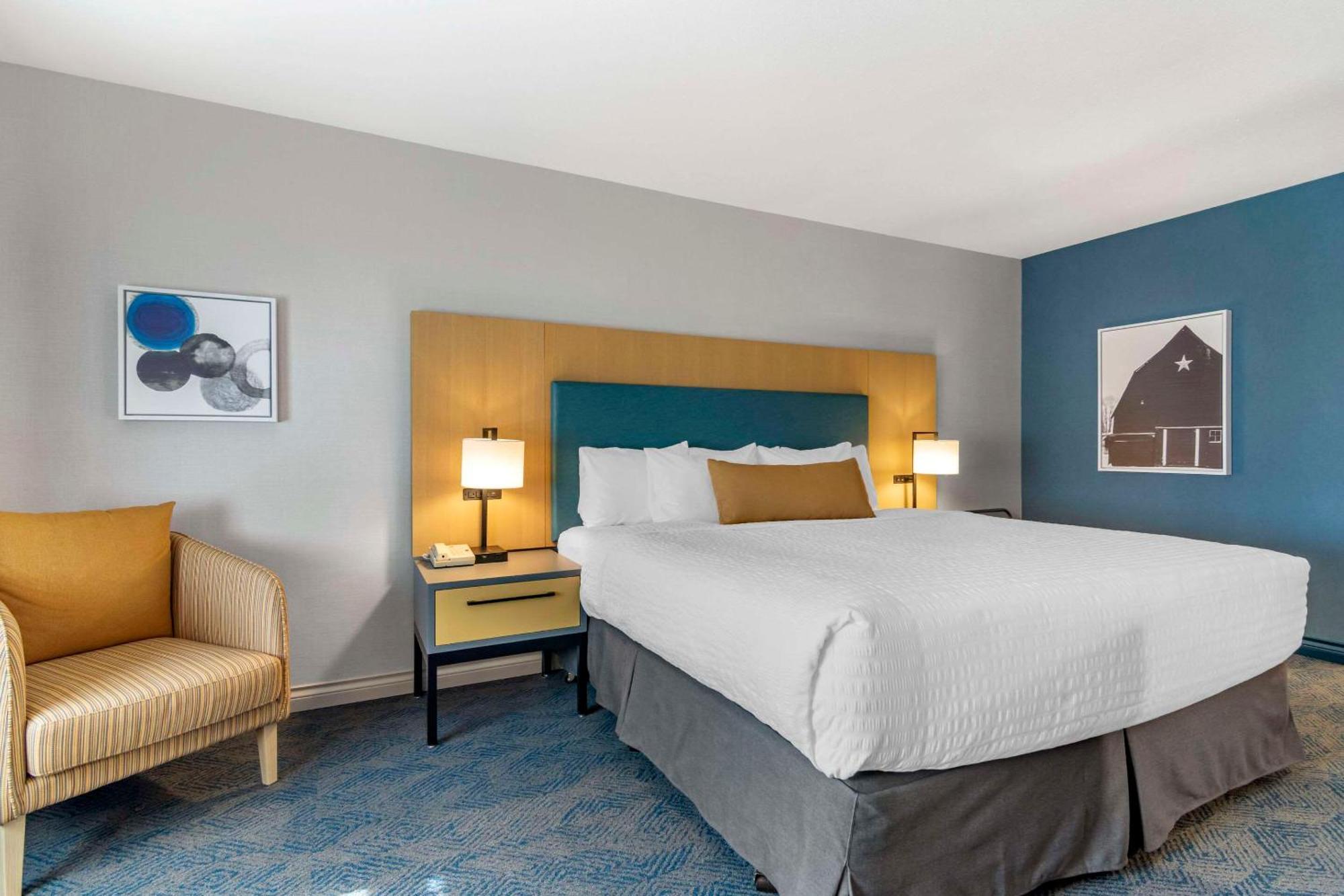 Clarion Hotel&Conference Centre Abbotsford Esterno foto