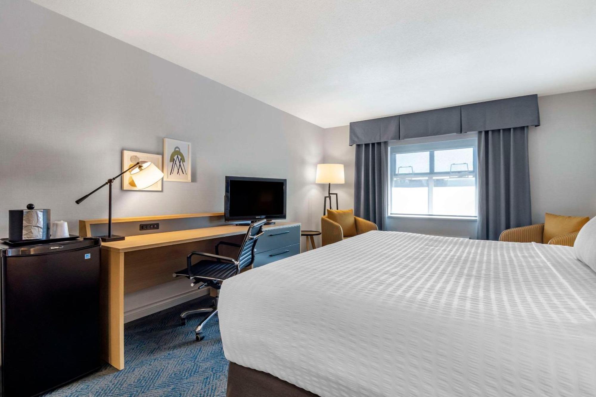 Clarion Hotel&Conference Centre Abbotsford Esterno foto